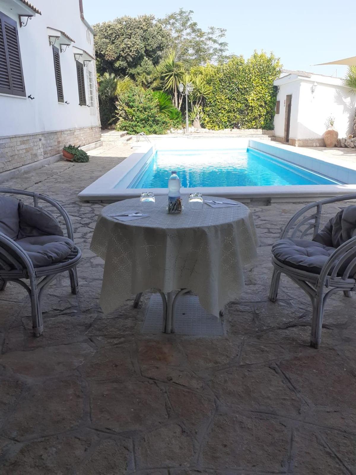 Villa Lina Bed&Breakfast Tarento Exterior foto