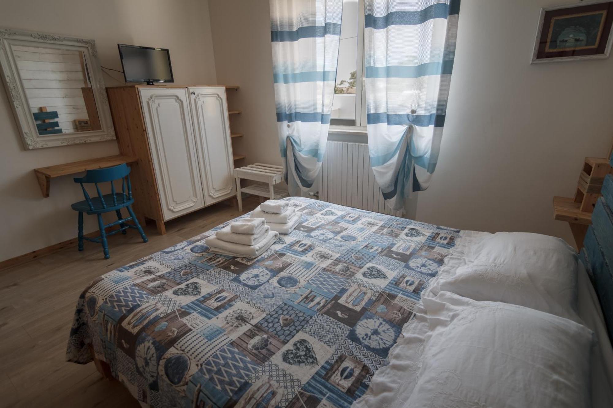 Villa Lina Bed&Breakfast Tarento Exterior foto